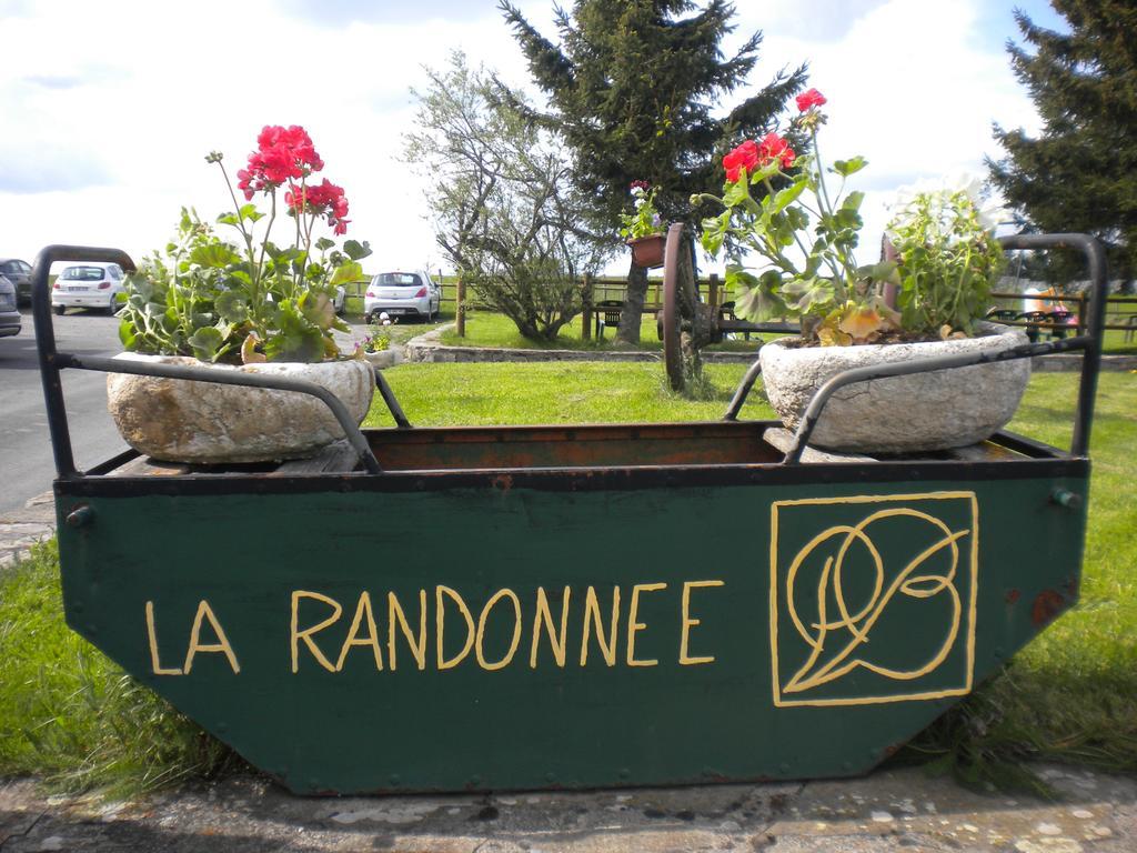Hôtel La Randonnée Nasbinals Exterior foto